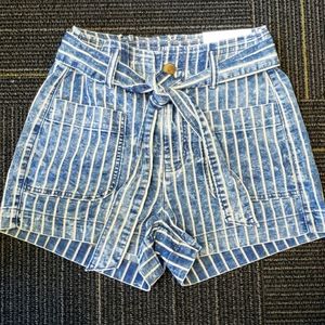 Women's shorts size 0